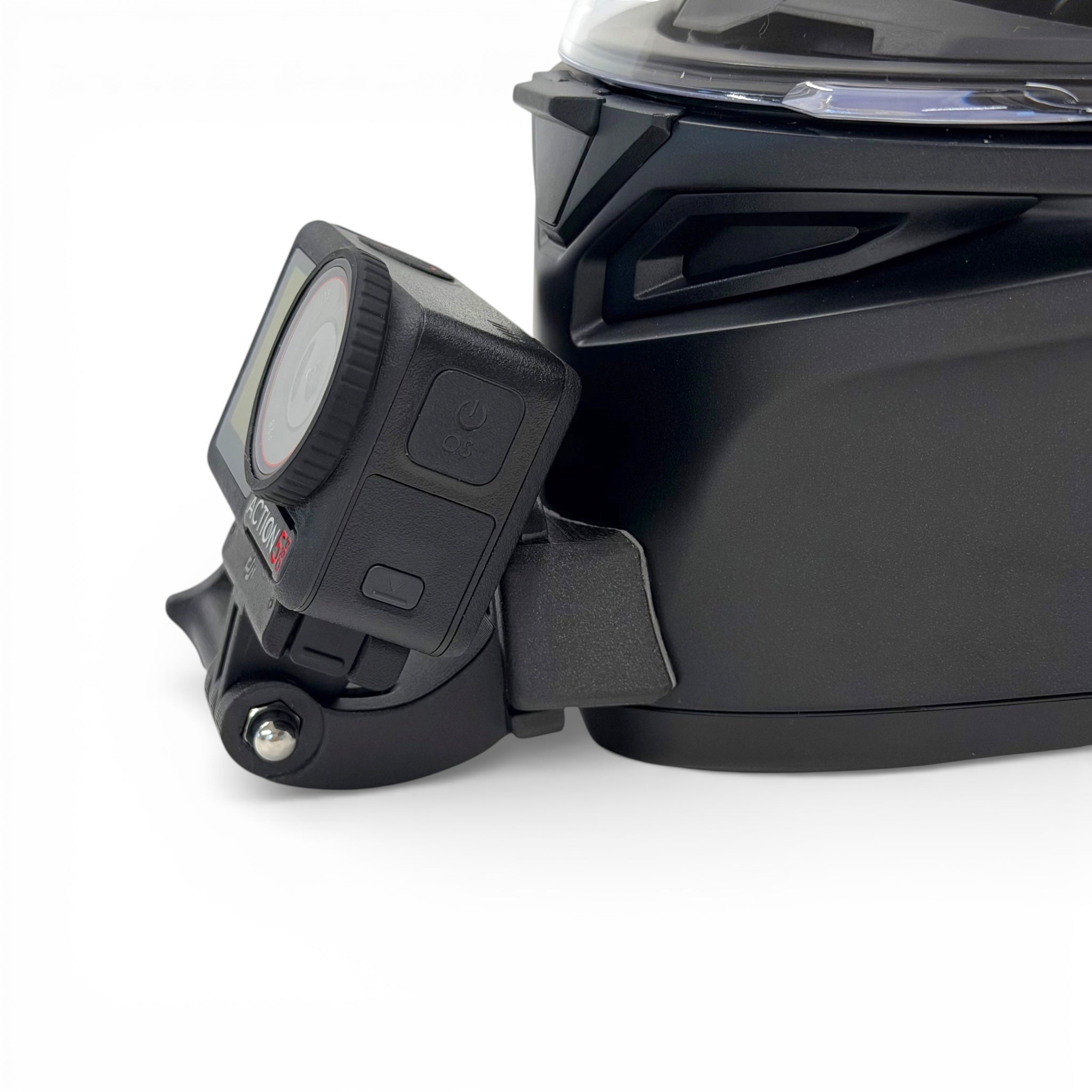 Soporte de mentonera RiderMounts en el casco AGV K1/K1 S visto desde otro ángulo
