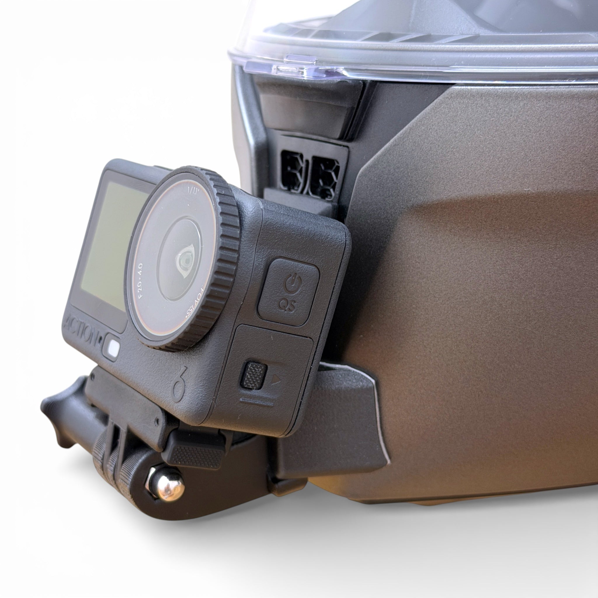 Soporte de mentonera RiderMounts en el casco AGV STREETMODULAR visto desde otro ángulo