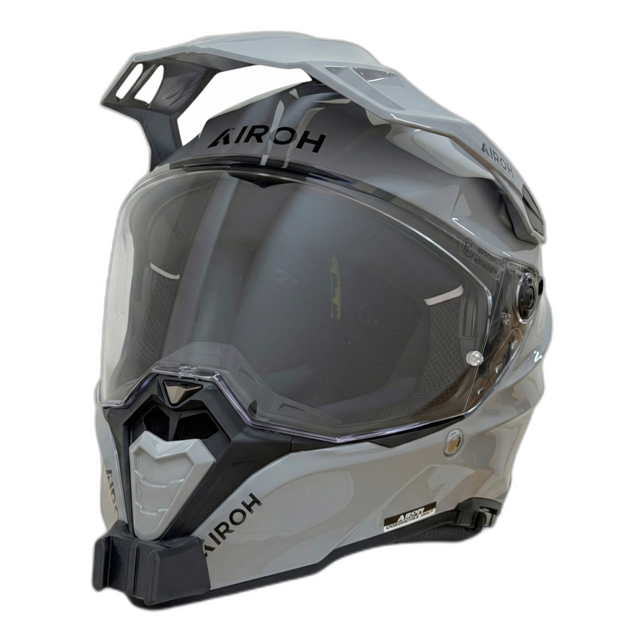 Casco AIROH COMMANDER 2 con el soporte de mentonera RiderMounts instalado