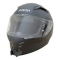 Casco AIROH CONNOR con el soporte de mentonera RiderMounts instalado