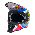 Casco AIROH STRYCKER con el soporte de mentonera RiderMounts instalado
