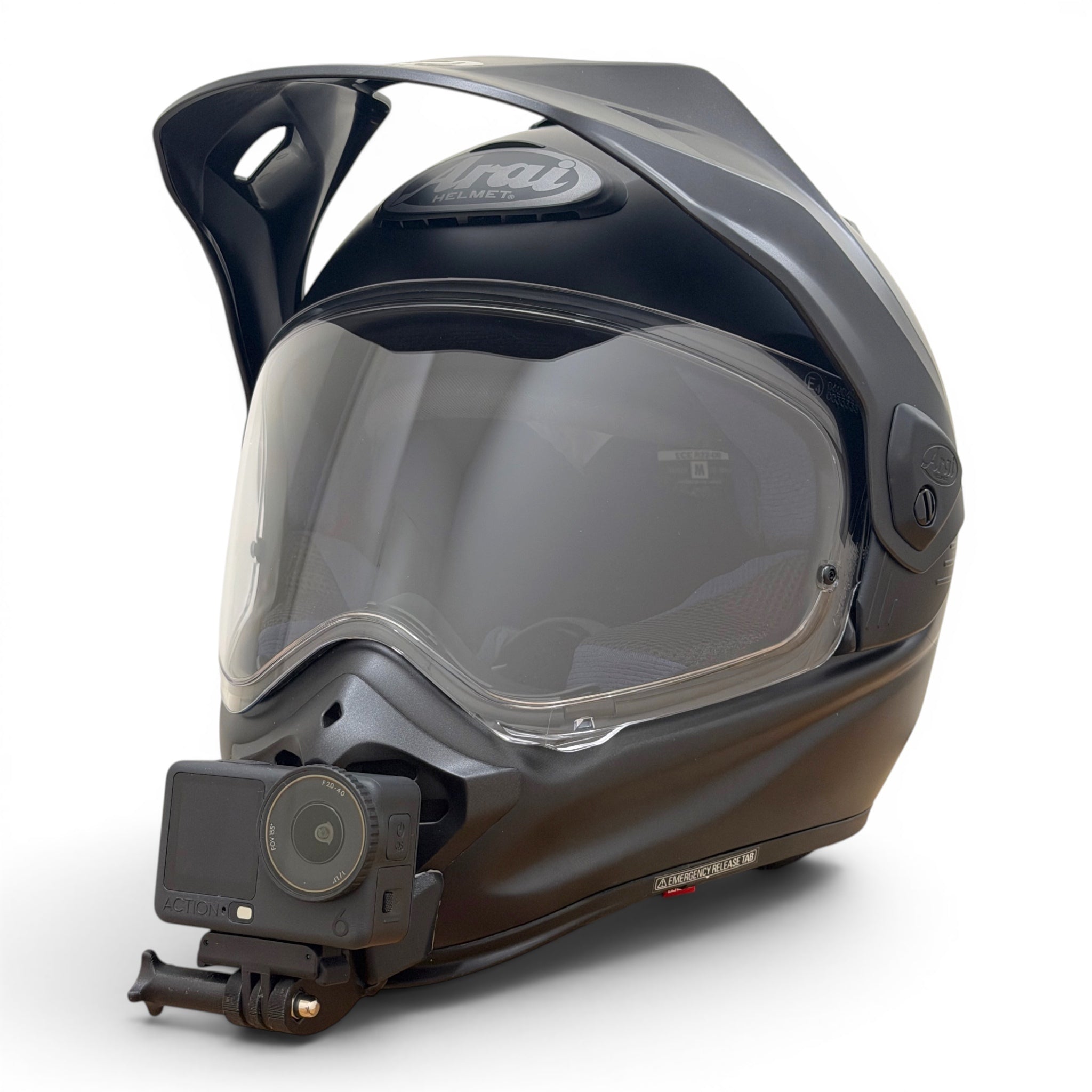 Casco ARAI TOUR-X5 con soporte de mentonera RiderMounts y cámara de acción montada