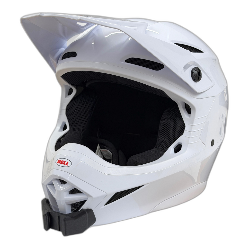 Casco BELL MX-10 con el soporte de mentonera RiderMounts instalado