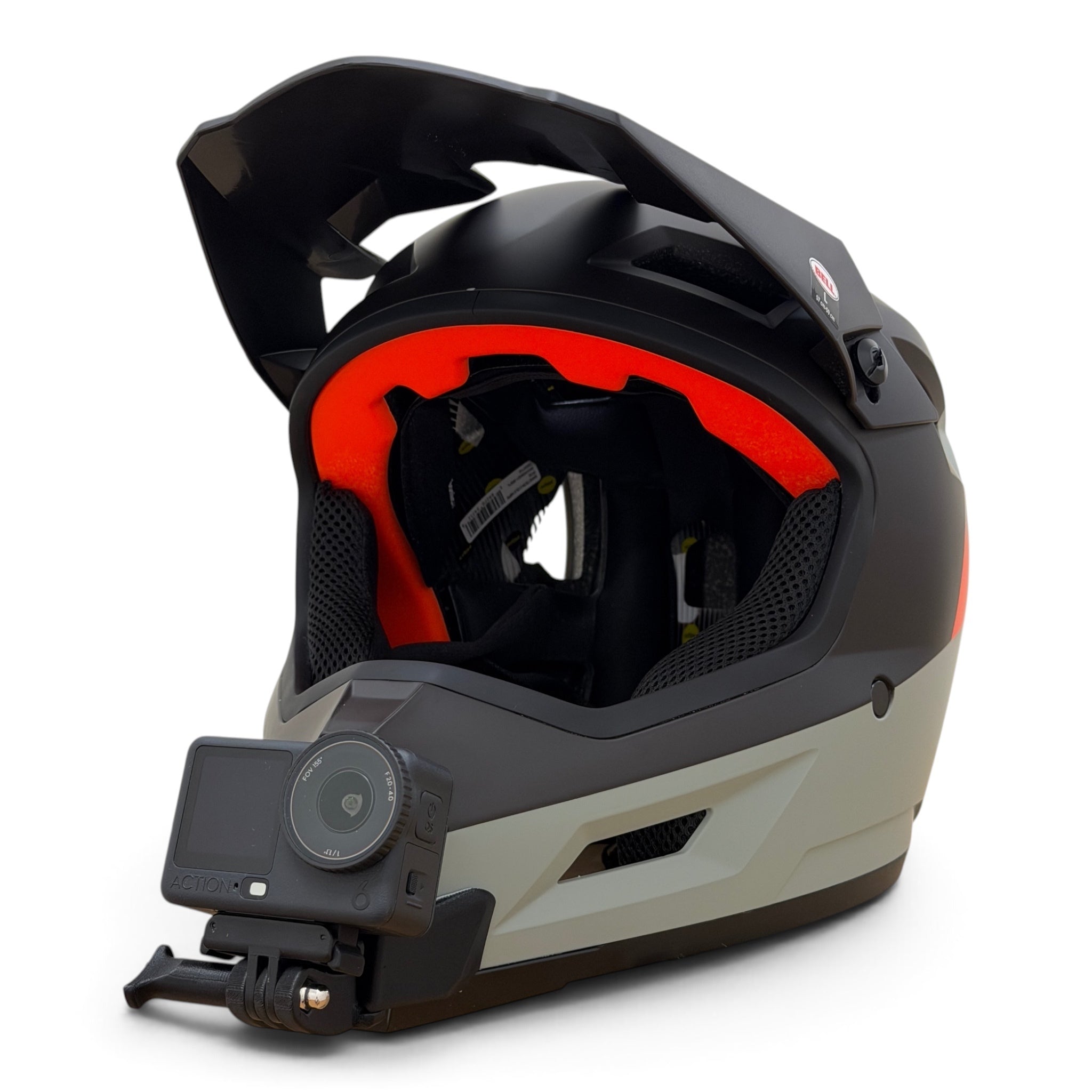 Casco BELL SANCTION 2 con soporte de mentonera RiderMounts y cámara de acción montada
