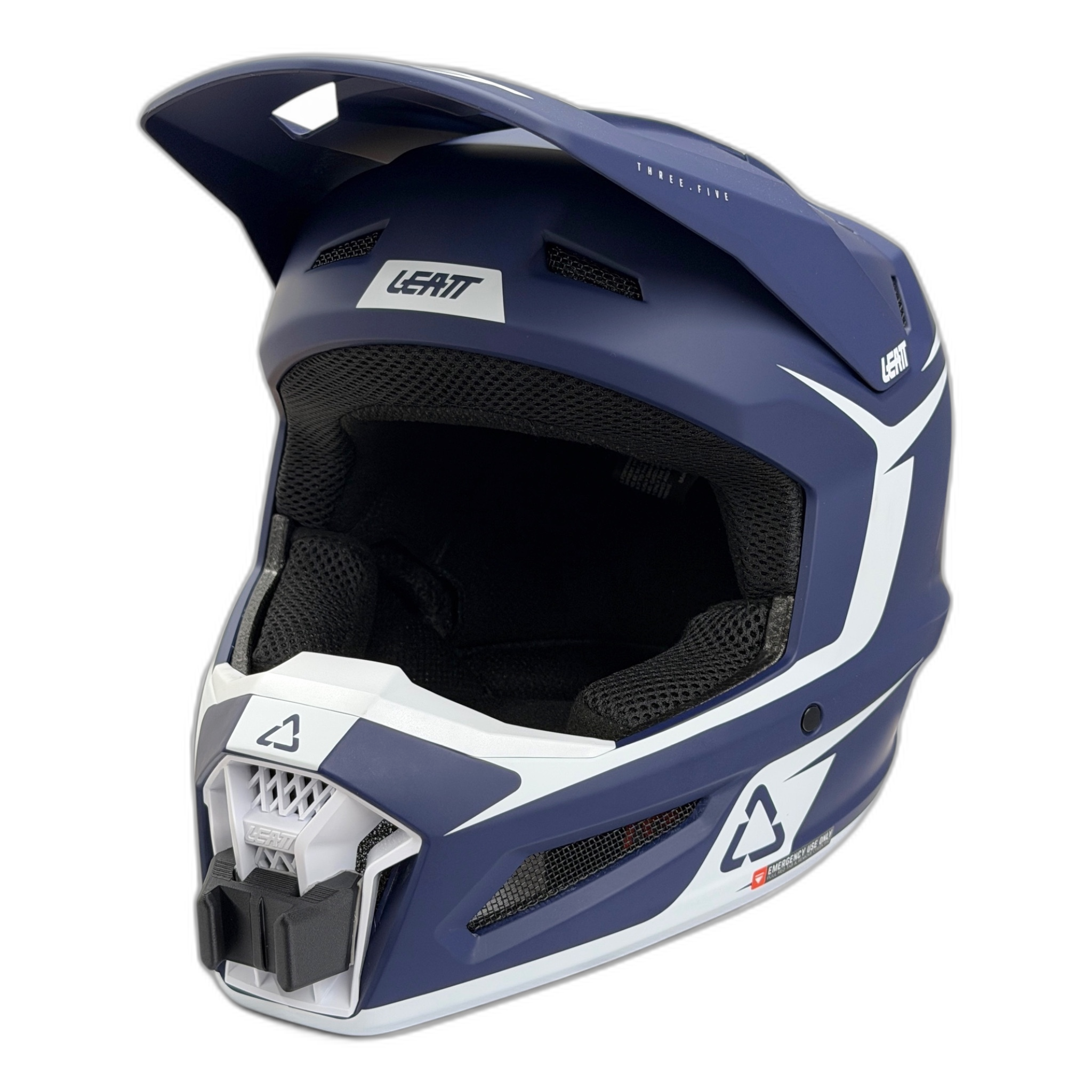 Casco LEATT 3.5 con el soporte de mentonera RiderMounts instalado