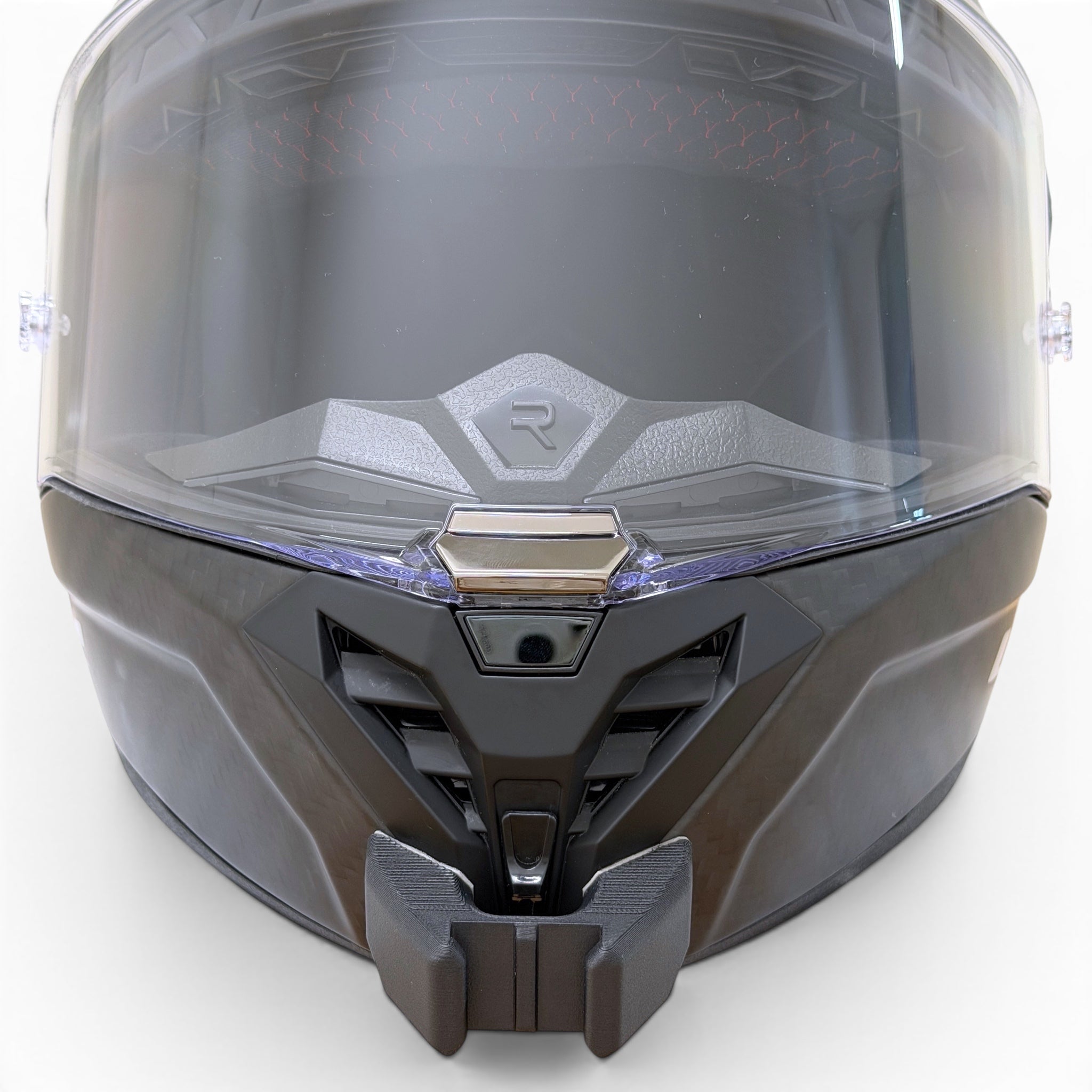 Vista frontal del casco LS2 THUNDER FF805 con el soporte de mentonera RiderMounts montado