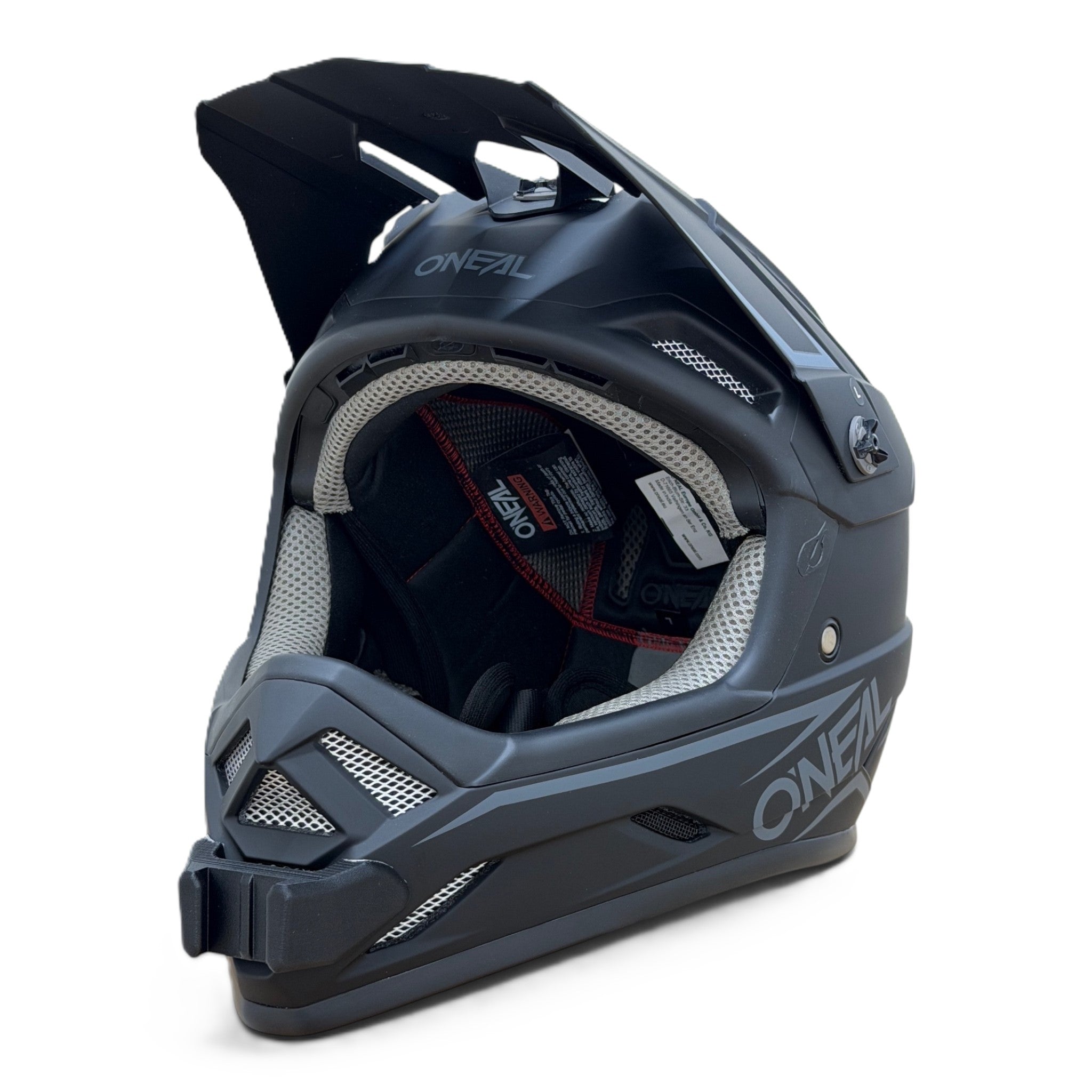 Casco O'NEAL BACKFLIP con el soporte de mentonera RiderMounts instalado