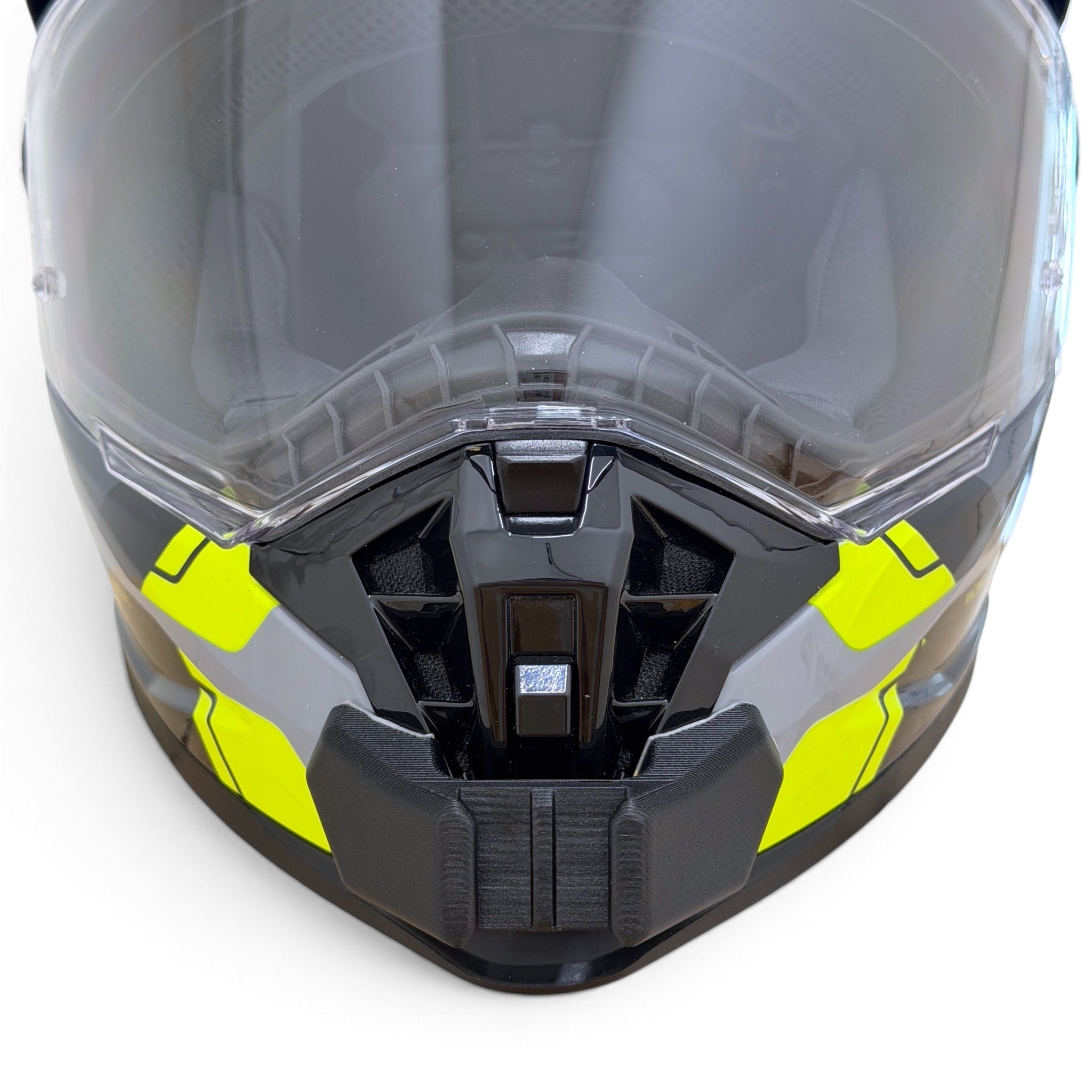 Vista frontal del casco O'NEAL D-SRS 2026 con el soporte de mentonera RiderMounts montado