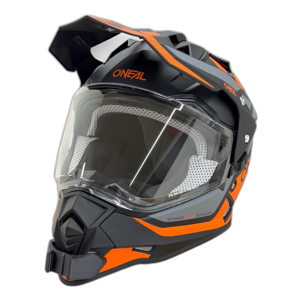 Casco O'NEAL SIERRA con el soporte de mentonera RiderMounts instalado