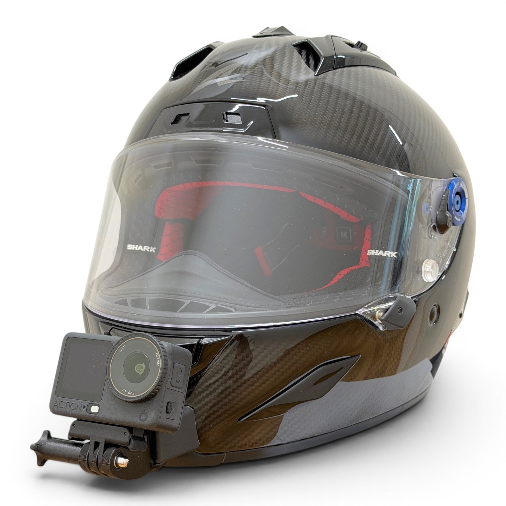 Casco SHARK AERON GP con soporte de mentonera RiderMounts y cámara de acción montada