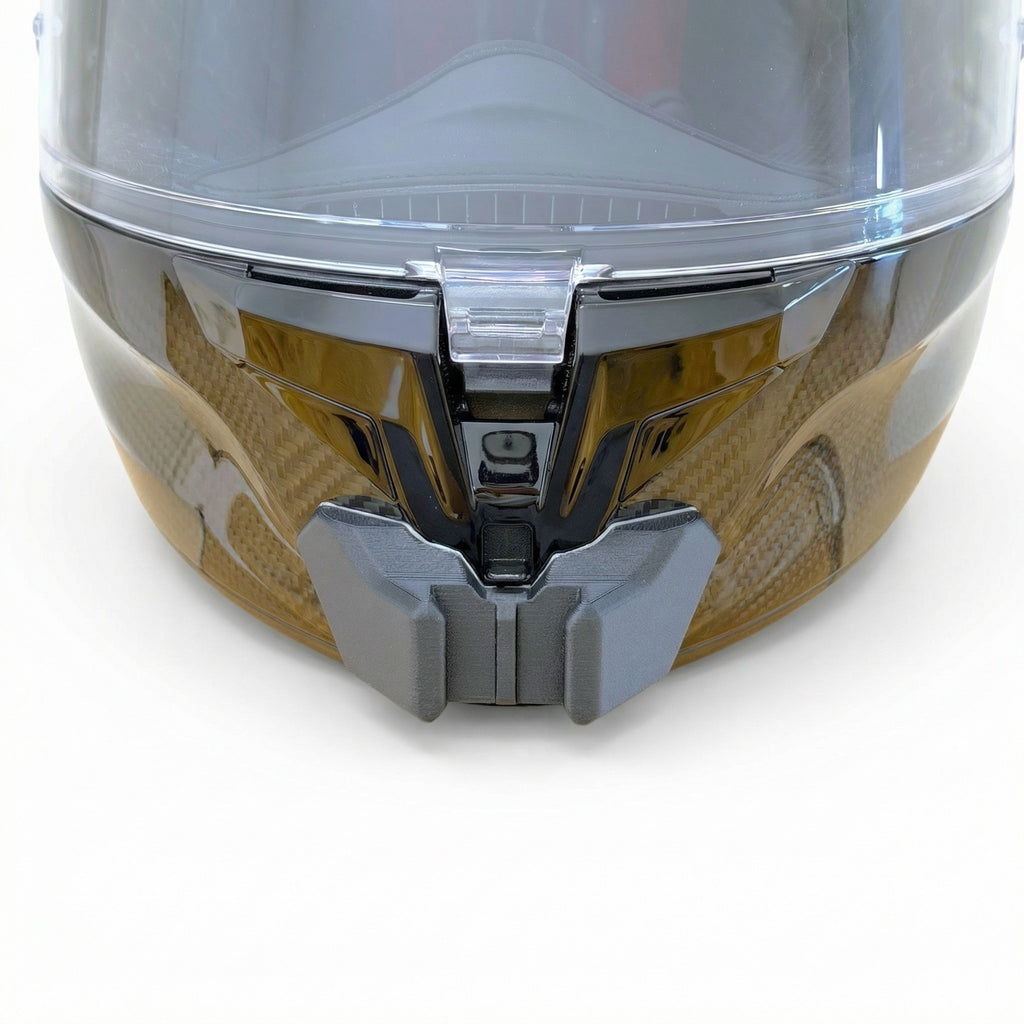 Vista frontal del casco SHARK SPARTAN GT PRO con el soporte de mentonera RiderMounts montado