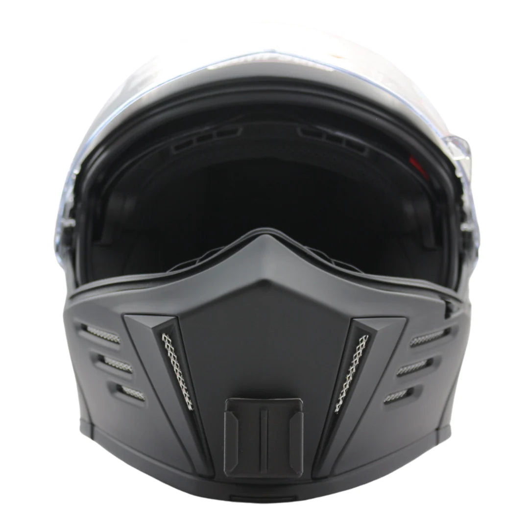 Vista frontal del casco SIMPSON MOD Bandit con el soporte de mentonera RiderMounts montado
