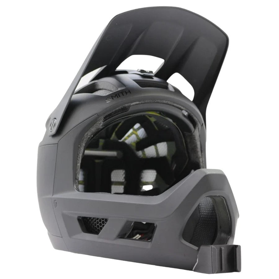 Casco SMITH MAINLINE con el soporte de mentonera RiderMounts instalado
